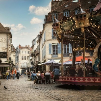 Dijon Karussell Marktplatz