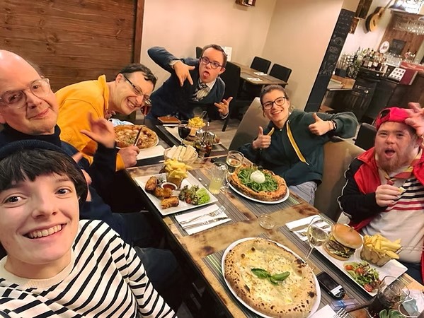 Arche Bruxelles gemeinsam essen